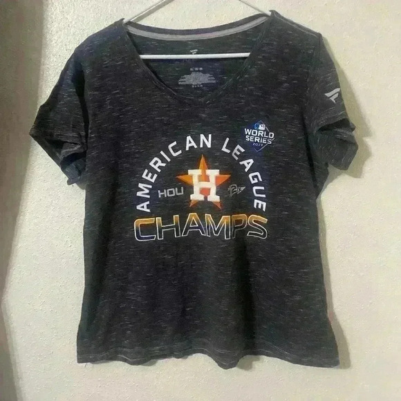 ⚾️⚾️FANATICS ASTROS V-NECK T-SHIRT XL⚾️⚾️ - Picture 1 of 3